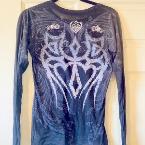 Black long sleeved shirt